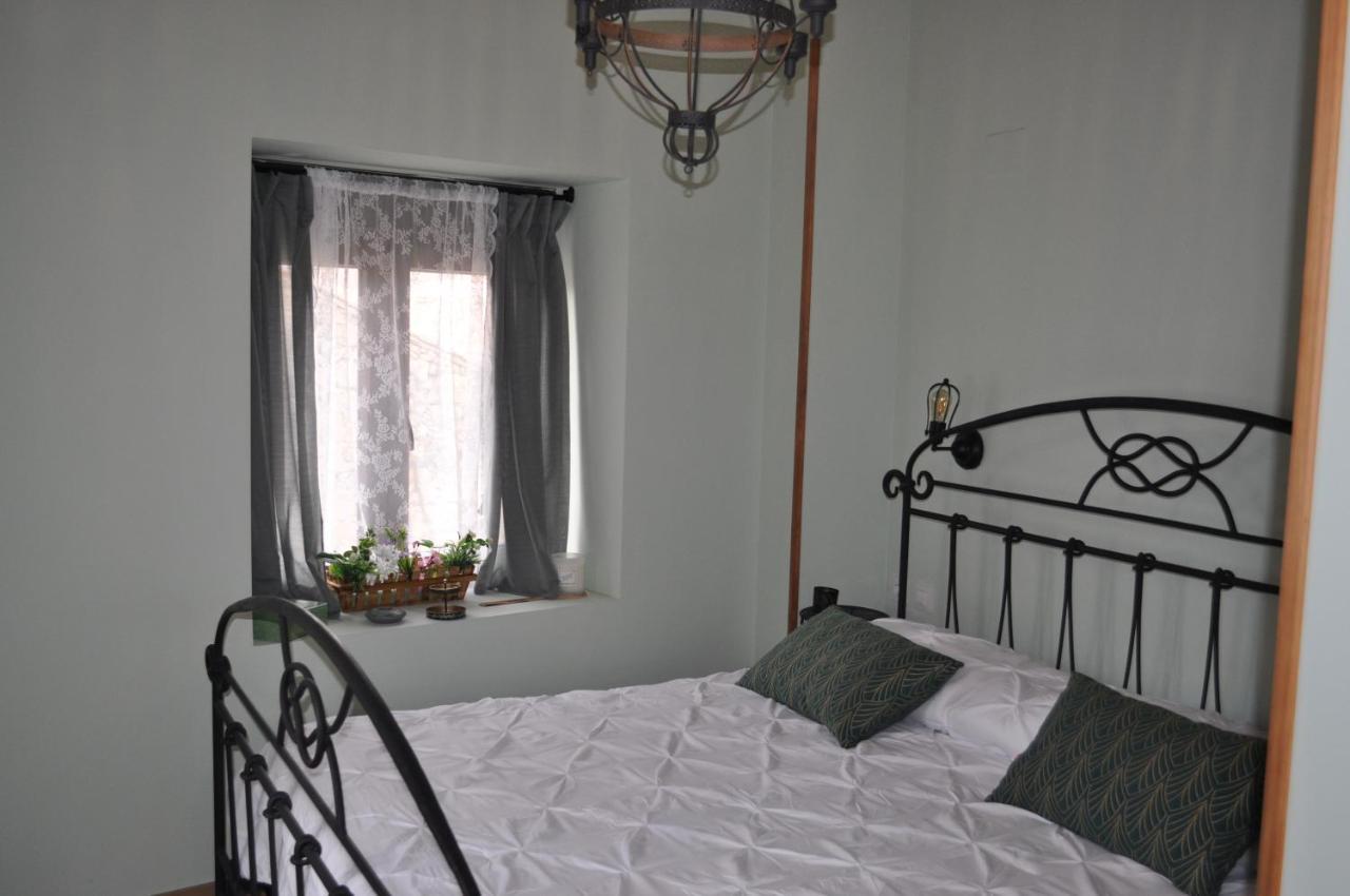 El Rincon Secreto De Gredos Especializada En Celiaquia Y Diabetes Y Jacuzzi Guest House Tormellas Екстериор снимка